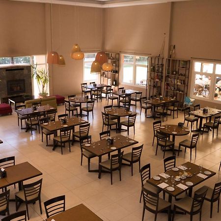 Howard Johnson Hotel & Resort Funes Ngoại thất bức ảnh